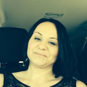 Meet your Posher, Claudia